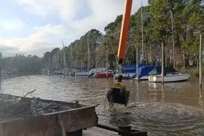 Dragado en la Isla